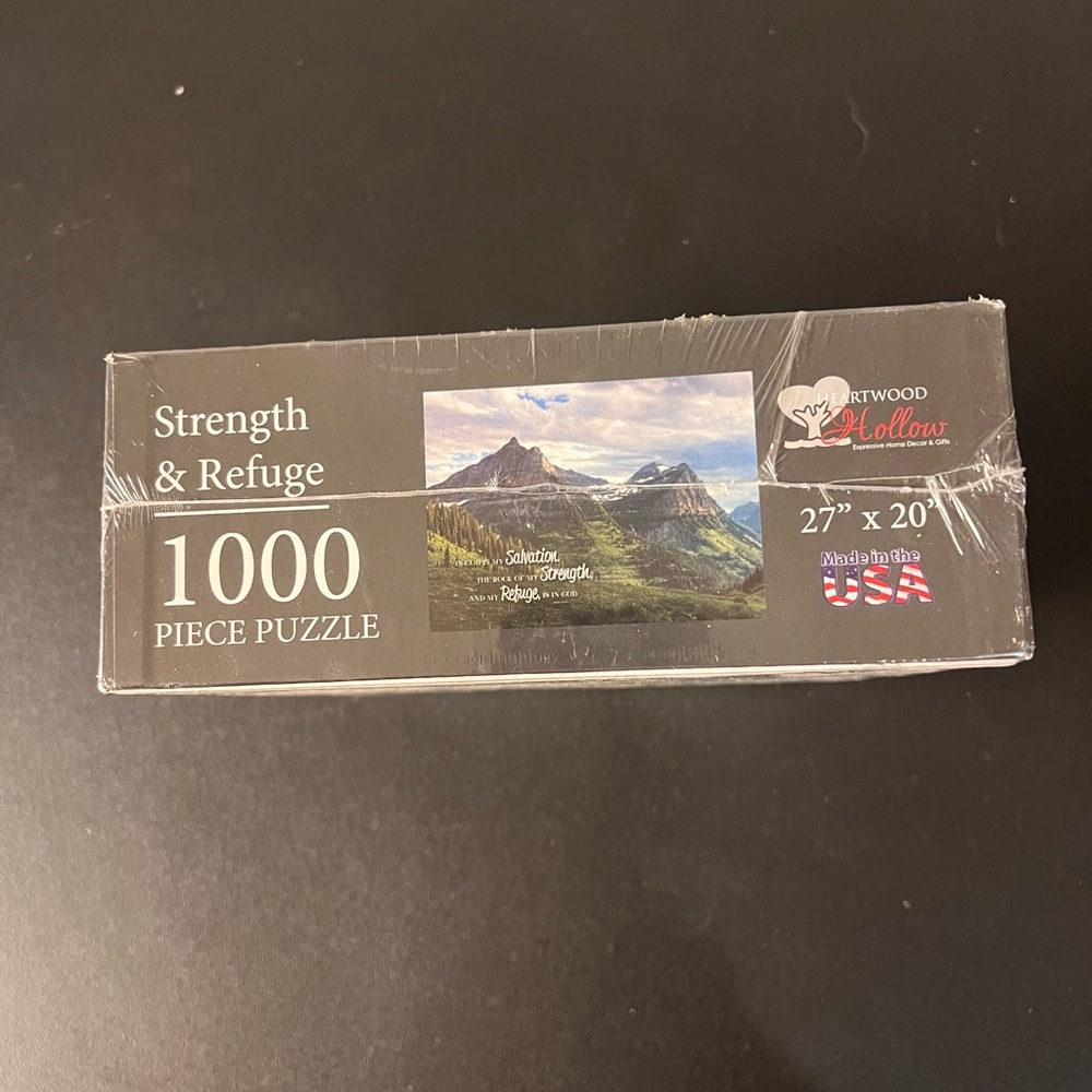 Heartwood Hollow 1000 Piece Puzzle "Strength & Refuge" NEW & SEALED - Picture 6 of 6